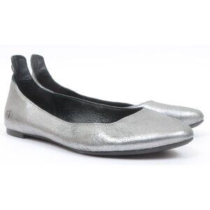 Born Women's 8B Silver Metallic Leather Ballet Flats Pointed Toe Fairy Comfy